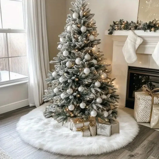 Fluffy White Fur Tree Skirt
